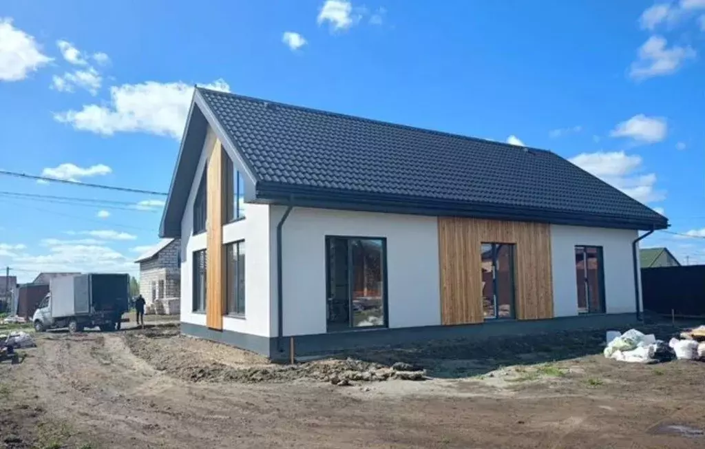 Дом в Новосибирская область, Мошковский район, пос. Октябрьский, ... - Фото 1