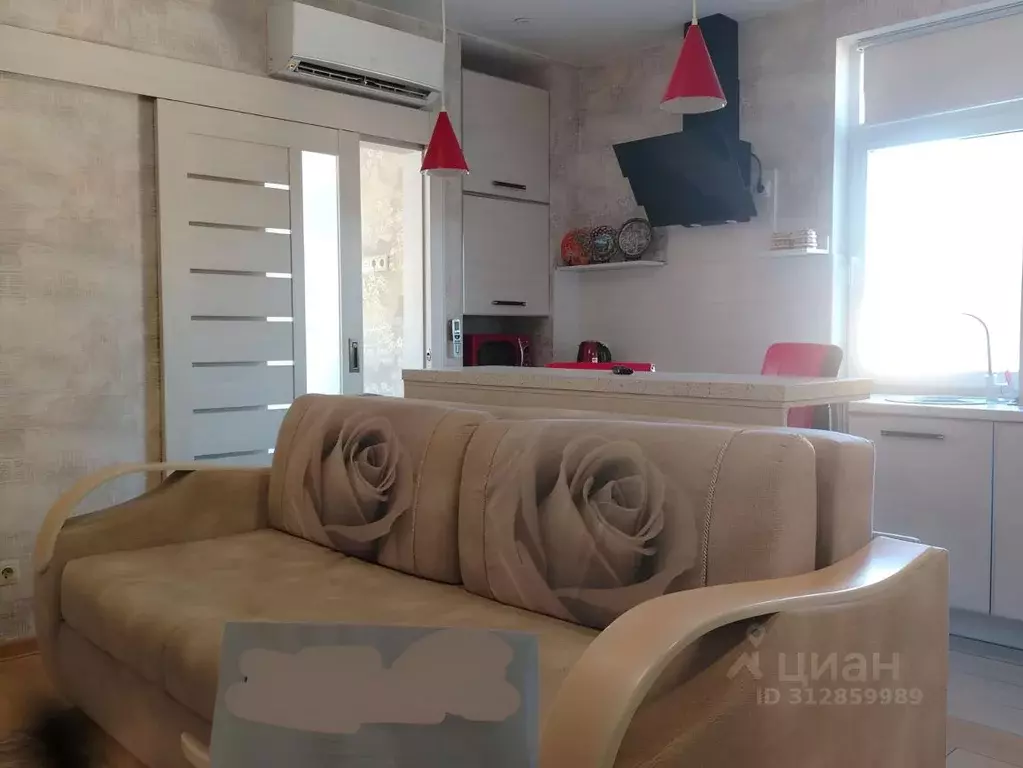 2-к кв. Крым, Судак ул. Ленина, 90А (32.0 м) - Фото 2