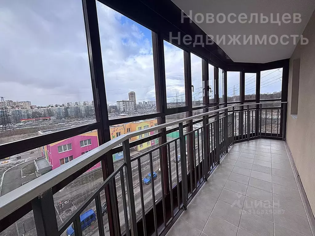 Студия Санкт-Петербург пос. Парголово, Заречная ул., 11к2 (30.9 м) - Фото 0