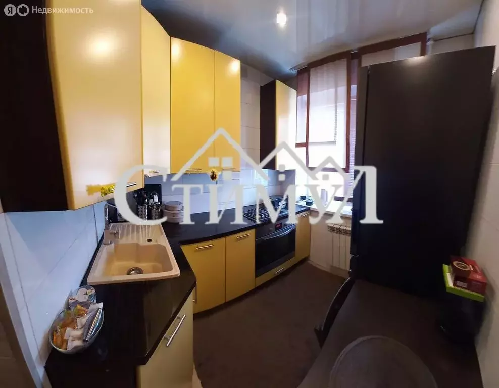 3-комнатная квартира: Черногорск, проспект Космонавтов, 24А (47.4 м) - Фото 1