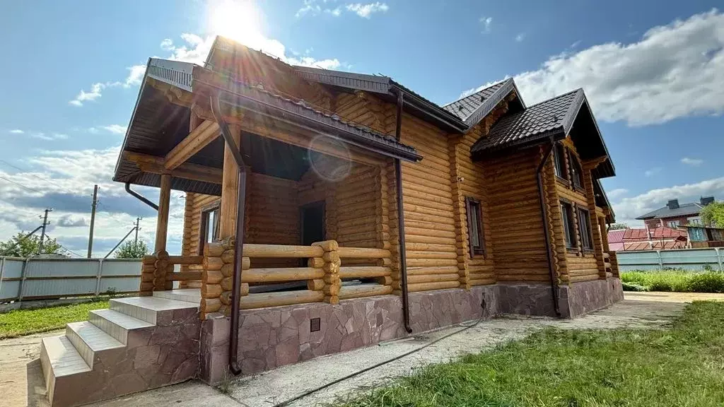 Дом в Свердловская область, Сысертский муниципальный округ, с. ... - Фото 1