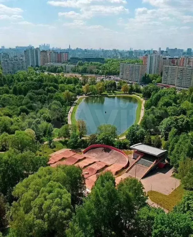 3-к. квартира, 56,6 м, 3/9 эт. - Фото 1