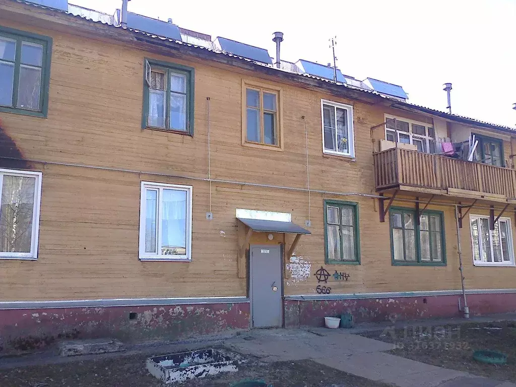 2-к кв. Кировская область, Кирово-Чепецк Кооперативная ул., 47 (42.5 ... - Фото 0