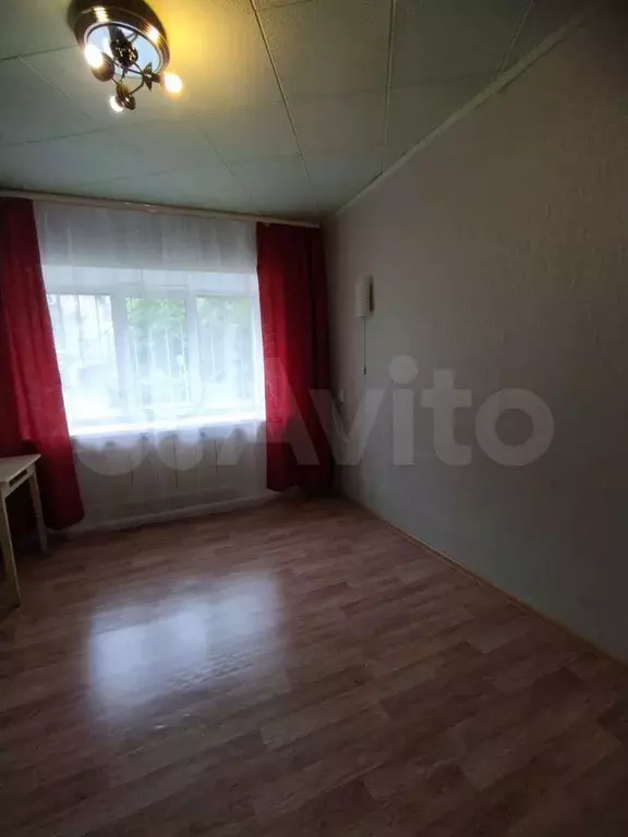 Комната 14 м в 3-к., 1/3 эт. - Фото 1