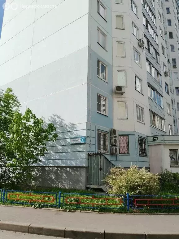 2-комнатная квартира: Чехов, микрорайон Губернский, Земская улица, 4 ... - Фото 0