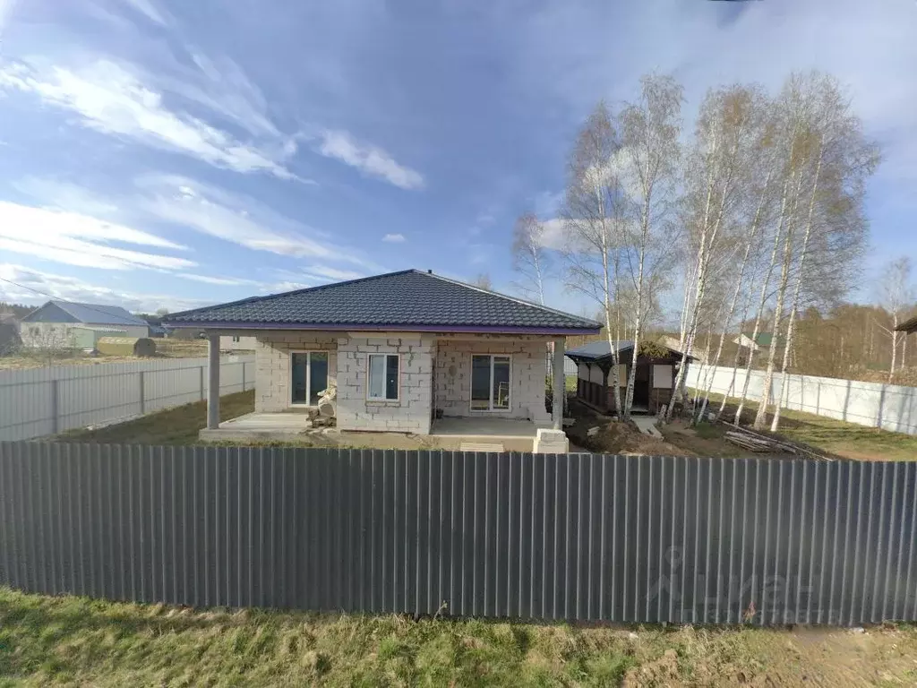 Дом в Калужская область, Медынь ул. Фиалковая (99 м) - Фото 1