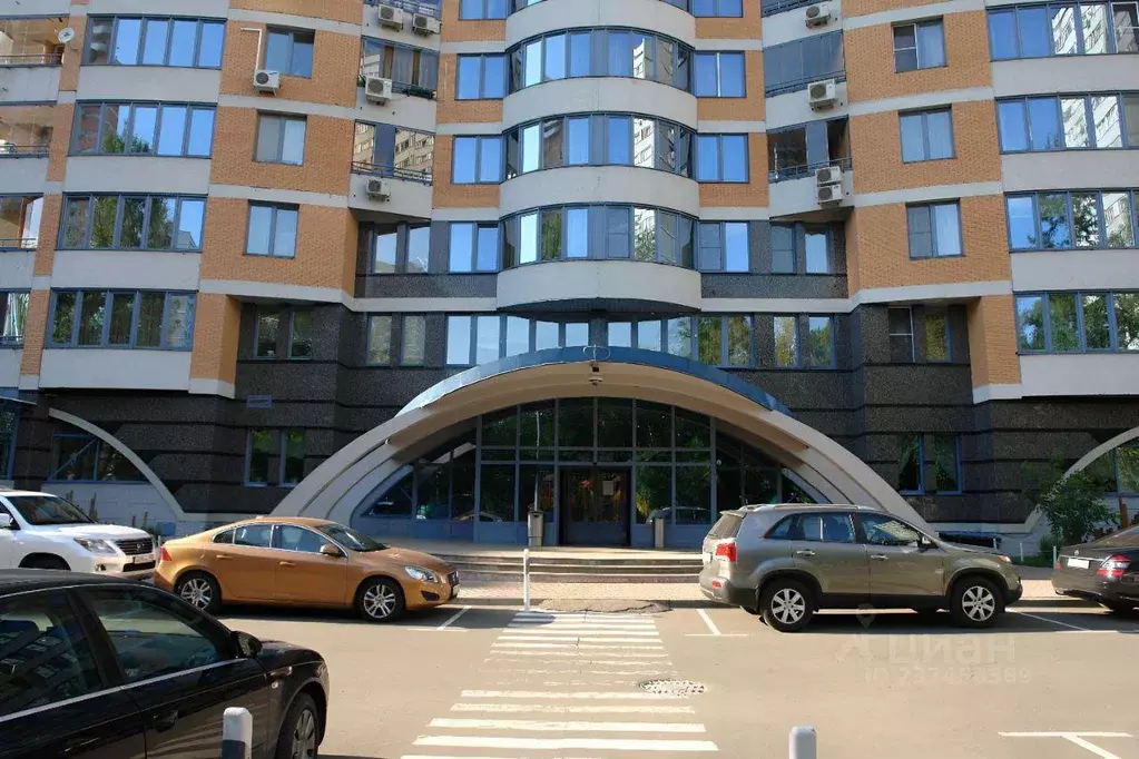 Квартира, 5 и более комнат, 211 м - Фото 2