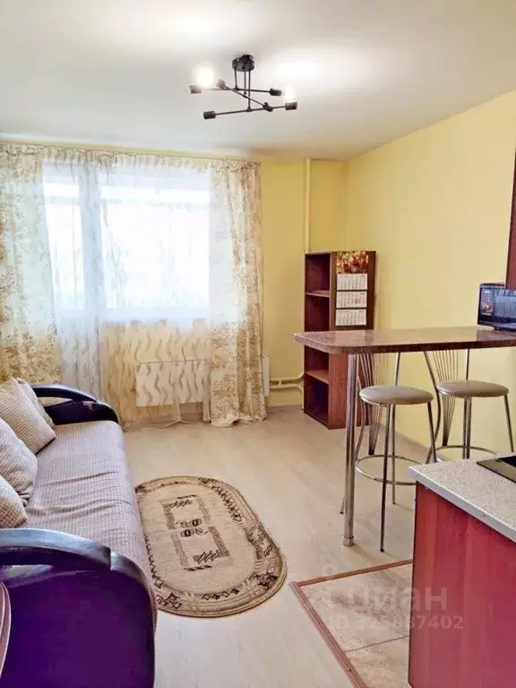 Студия Свердловская область, Екатеринбург ул. Рощинская, 27 (30.0 м) - Фото 1