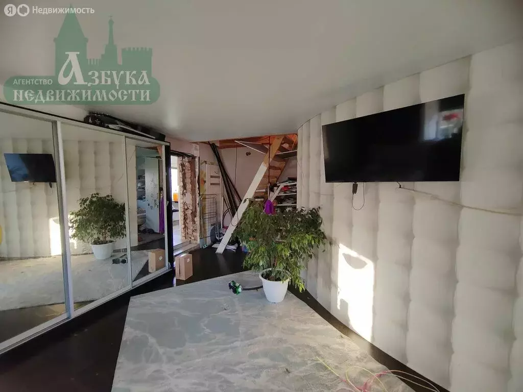 2-комнатная квартира: Смоленск, улица Красный Бор, 4 (61 м) - Фото 1