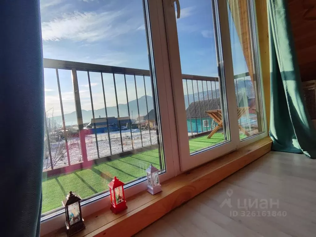 Дом в Алтай, Чемальский район, Элекмонарское с/пос, с. Элекмонар ул. ... - Фото 1