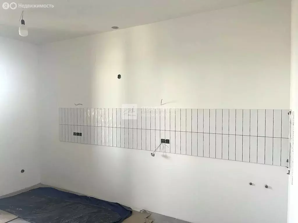 2-комнатная квартира: Лобня, улица Чайковского, 3А (83 м) - Фото 2