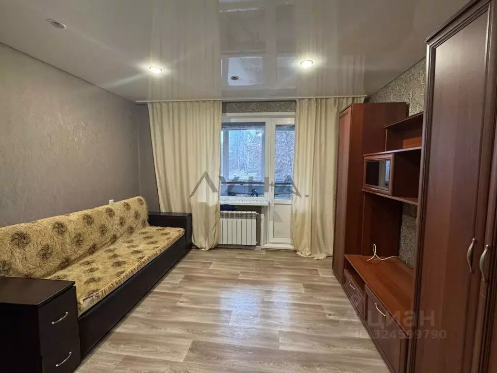 Комната Татарстан, Набережные Челны ул. Шамиля Усманова, 12 (15.3 м) - Фото 1