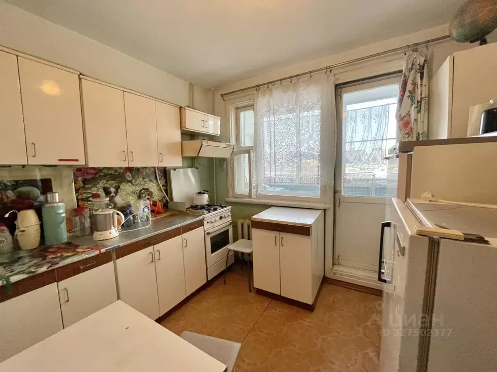 3-к кв. Свердловская область, Первоуральск ул. Вайнера, 33 (53.0 м) - Фото 1