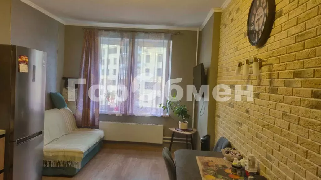 Продается 1-комнатная квартира - Фото 2