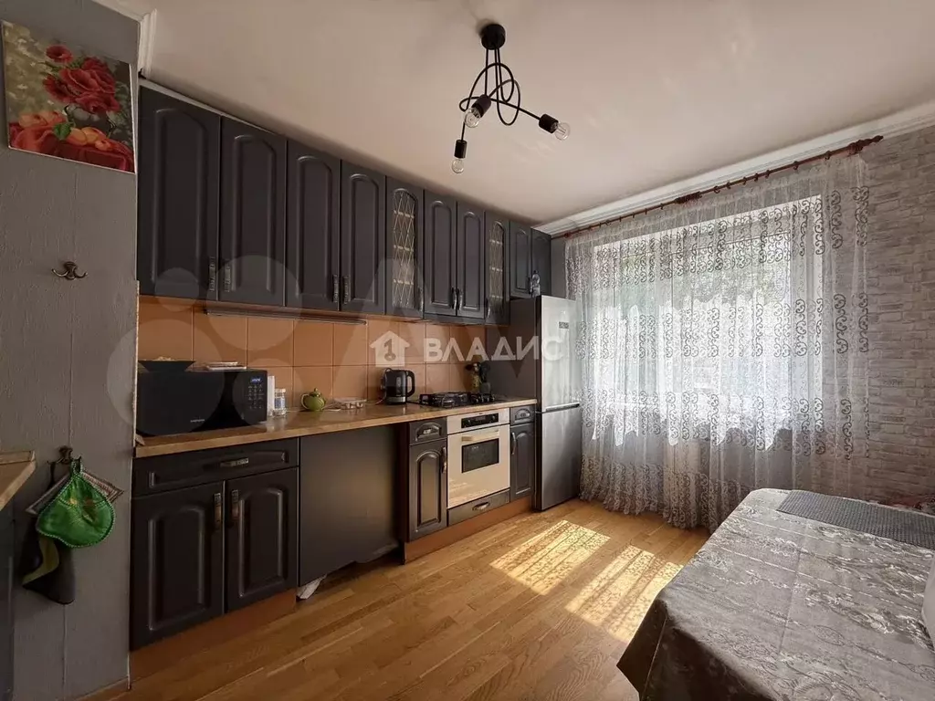 4-к. квартира, 104 м, 2/9 эт. - Фото 0