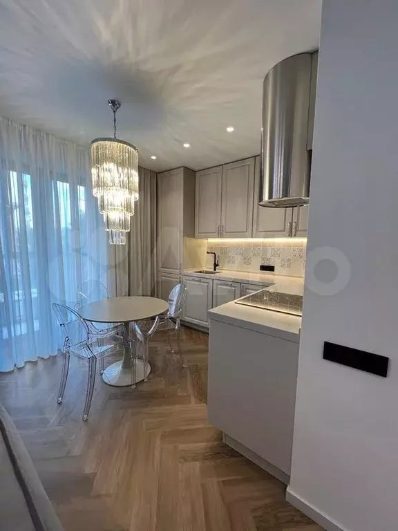 2-к. квартира, 60 м, 3/25 эт. - Фото 1