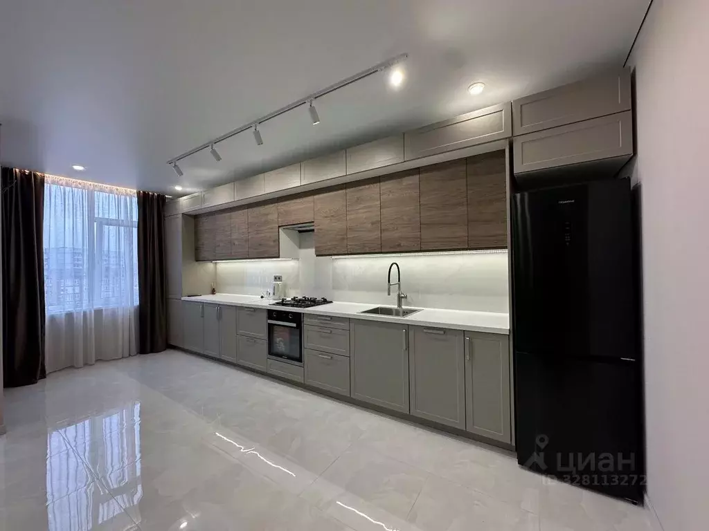 3-к кв. Северная Осетия, Владикавказ ул. Астана Кесаева, 46 (94.0 м) - Фото 1