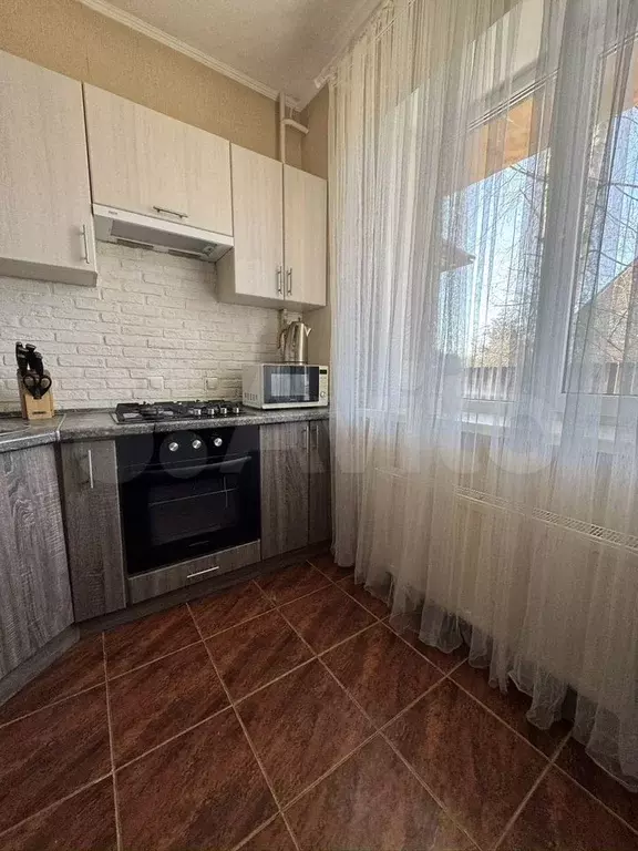 1-к. квартира, 35 м, 1/3 эт. - Фото 0