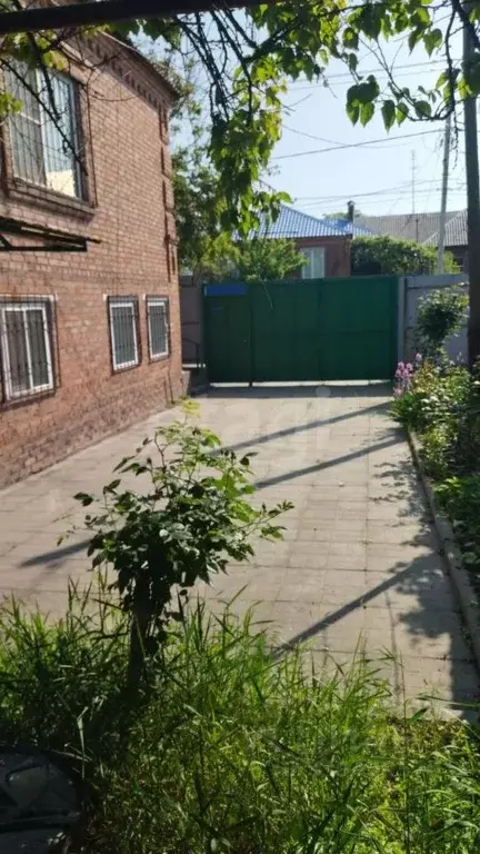 Дом в Ростовская область, Ростов-на-Дону Днепродзержинский пер. (141 ... - Фото 0