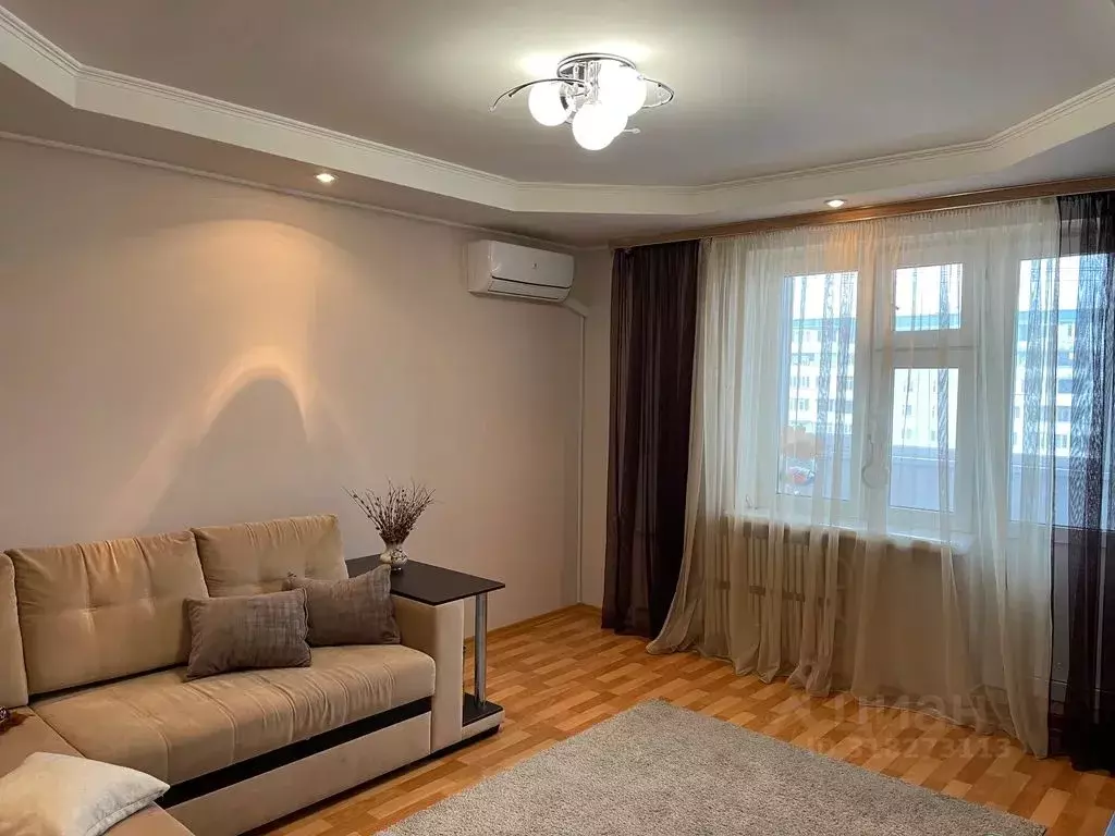 2-к кв. Татарстан, Казань ул. Юлиуса Фучика, 14А (63.0 м) - Фото 0