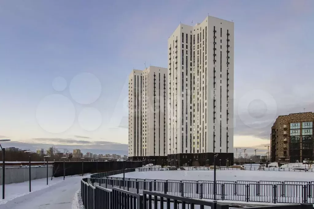 1-к. квартира, 40 м, 20/24 эт. - Фото 1