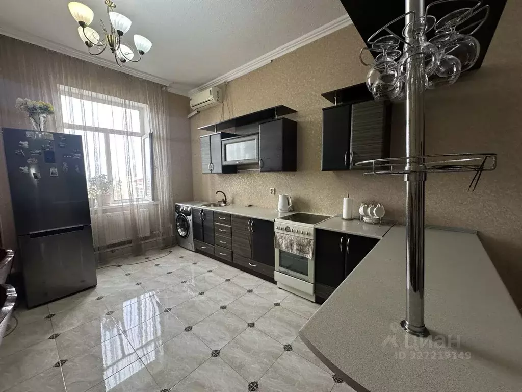 2-к кв. Адыгея, Майкоп Советская ул., 184 (65.0 м) - Фото 2