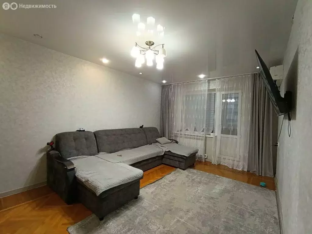 2-комнатная квартира: Майкоп, улица 12 Марта, 144к3 (53 м) - Фото 1