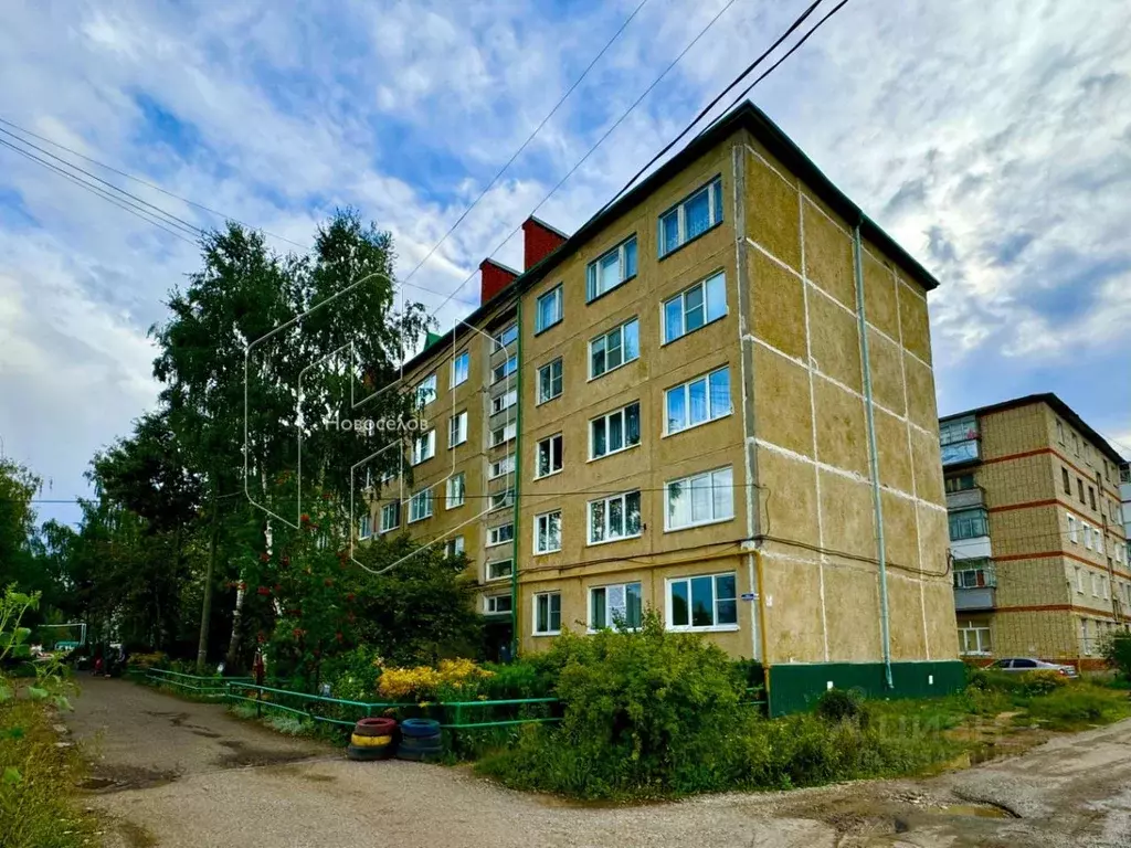 3-к кв. Мордовия, Рузаевка ул. Менделеева, 4А (62.5 м) - Фото 0
