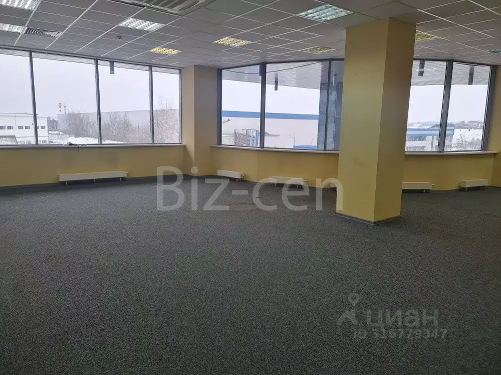 Офис в Московская область, Химки городской округ, д. Дубровки ул. ... - Фото 1