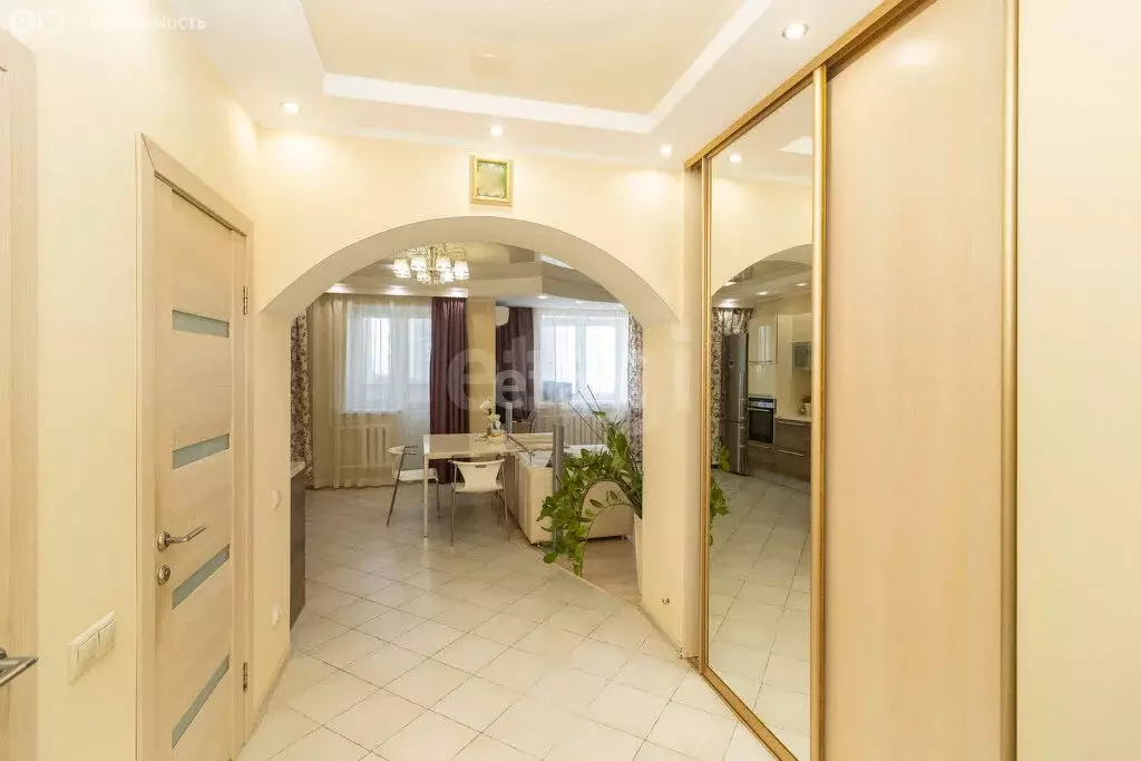 3-комнатная квартира: Тюмень, улица Михаила Сперанского, 17 (92.5 м) - Фото 1