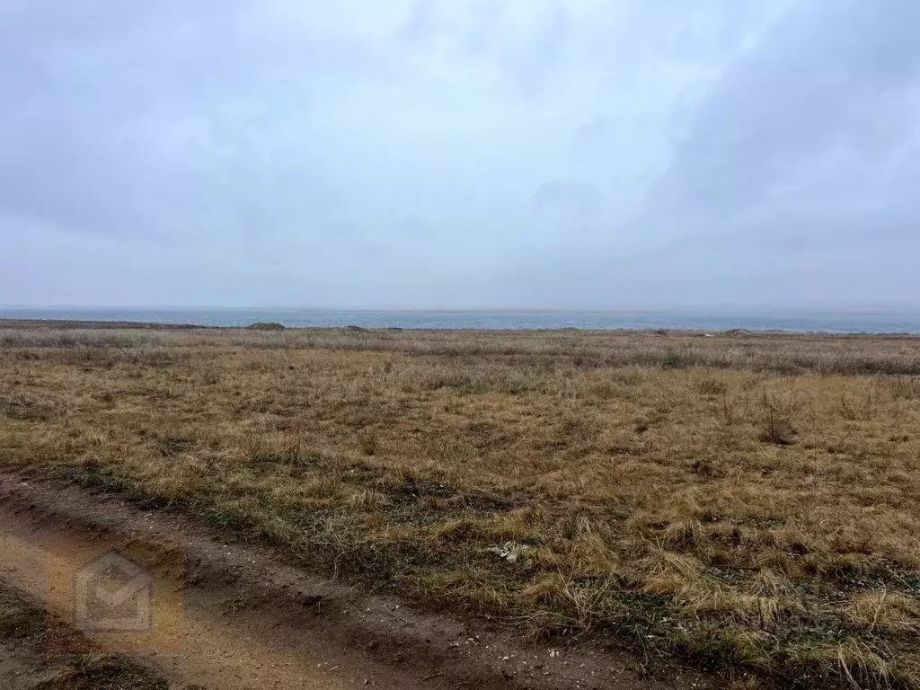 Участок в Крым, Сакский район, с. Штормовое  (12.0 сот.) - Фото 0