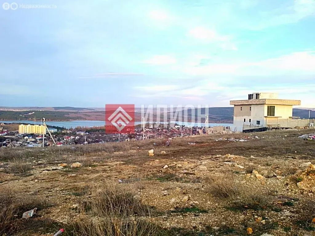 Участок в Республика Крым, Симферополь (5.9 м) - Фото 1