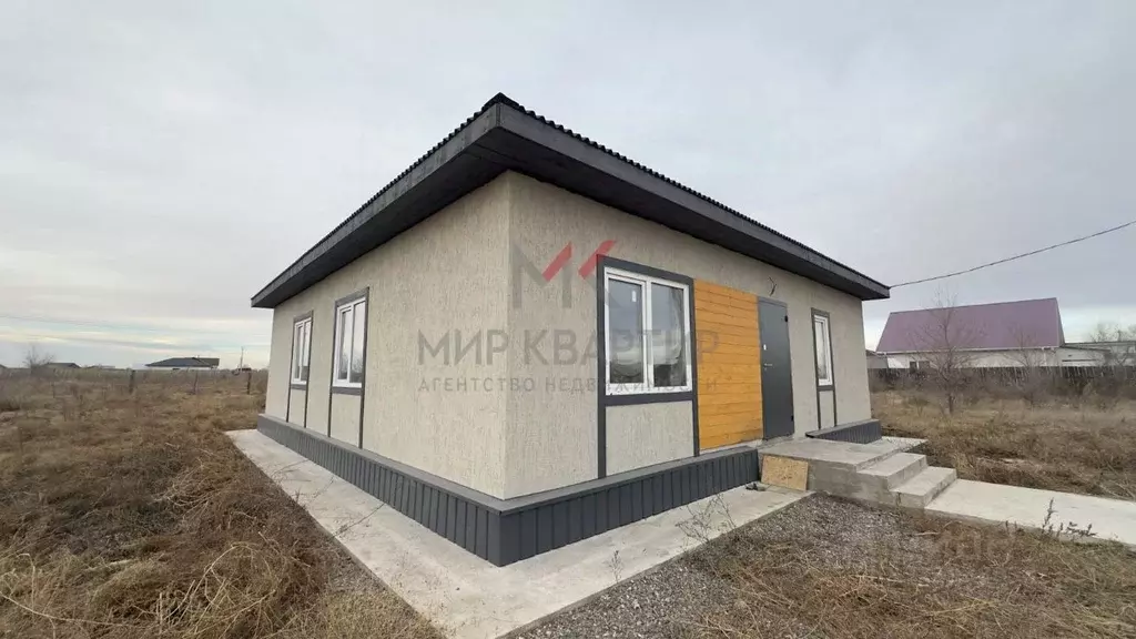 Дом в Хакасия, Усть-Абаканский район, пос. Тепличный ул. Цветочная, 6 ... - Фото 1