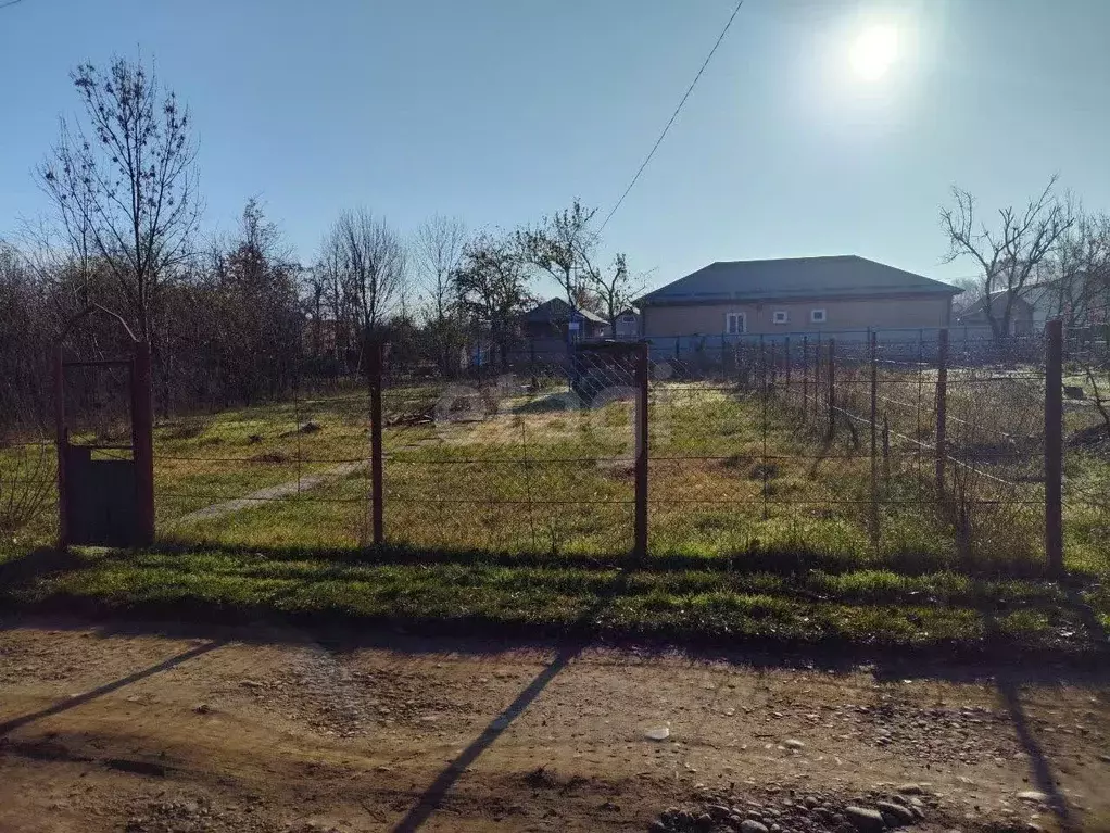 Участок в Адыгея, Майкоп Птицевод дп, Крайняя ул. (5.55 сот.) - Фото 1