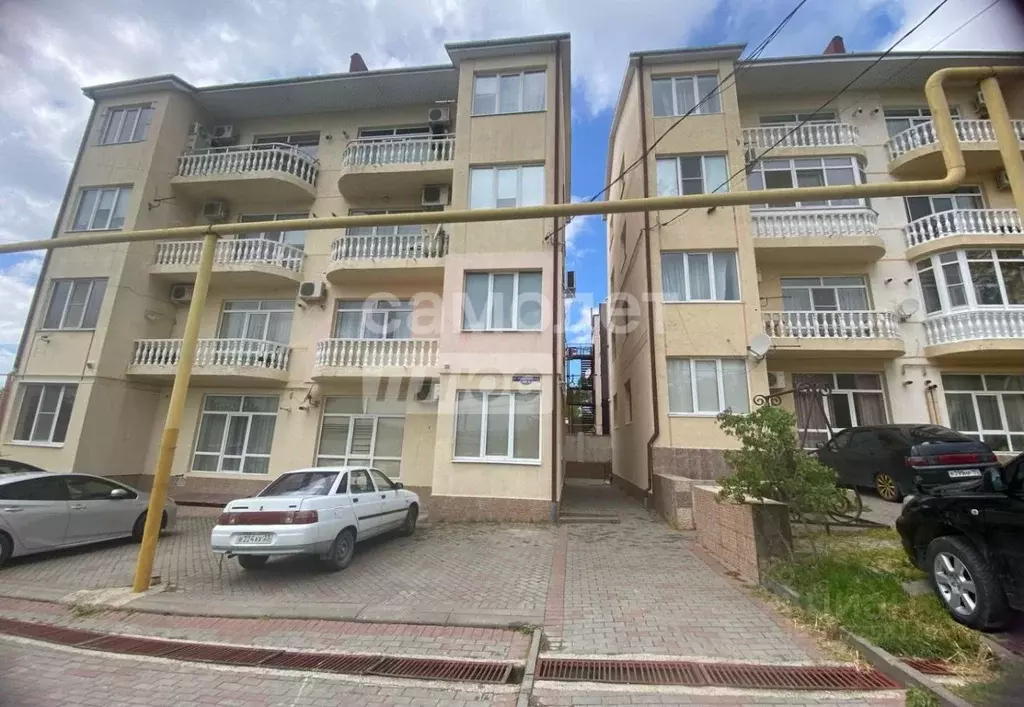 1-к кв. Краснодарский край, Геленджик Новороссийская ул., 165А (56.9 ... - Фото 0