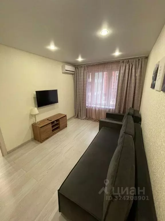 1-к кв. Татарстан, Казань ул. Баки Урманче, 4к2 (36.0 м) - Фото 2