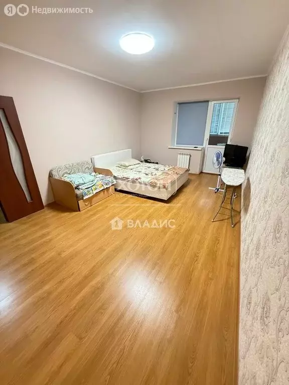 1-комнатная квартира: Элиста, 9-й микрорайон, 6 (45 м) - Фото 1