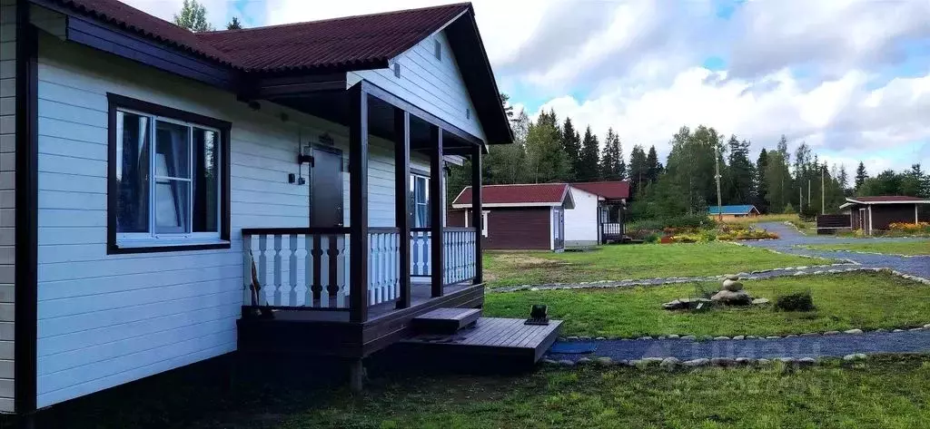 Дом в Карелия, Сортавальский муниципальный округ, пос. Рускеала ш. ... - Фото 0