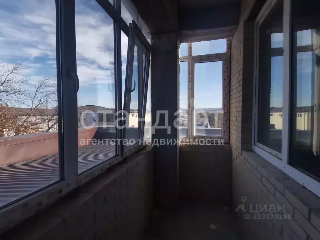 3-к кв. Ставропольский край, Ессентуки ул. Гагарина (89.5 м) - Фото 0