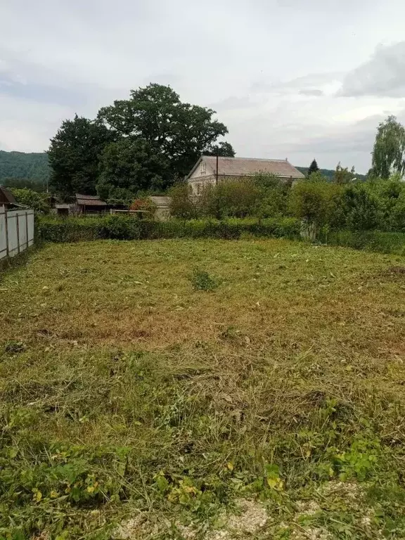 Участок в Адыгея, Майкопский район, пос. Каменномостский ул. Куйбышева ... - Фото 1