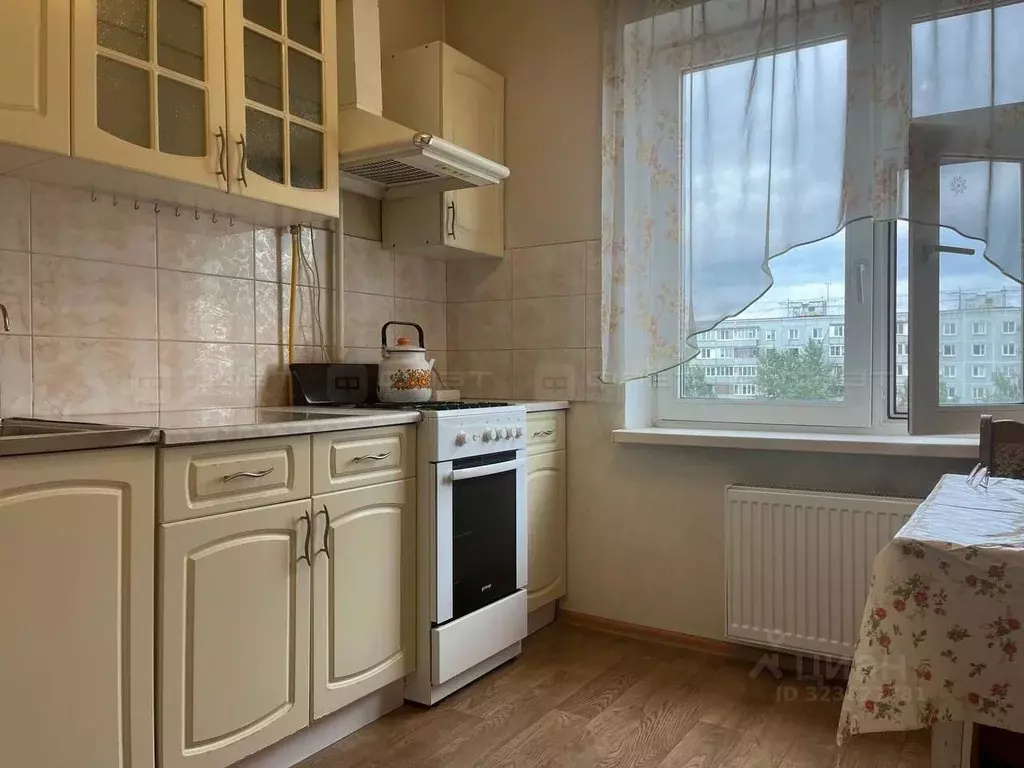 2-к кв. Татарстан, Казань ул. Фатыха Амирхана, 41 (50.0 м) - Фото 1