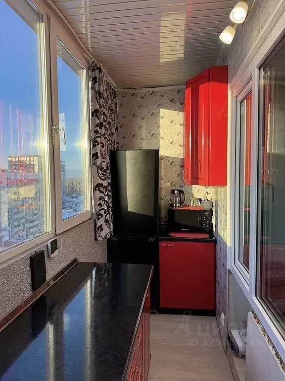 Студия Тюменская область, Тюмень Интернациональная ул., 199к1 (30.5 м) - Фото 1