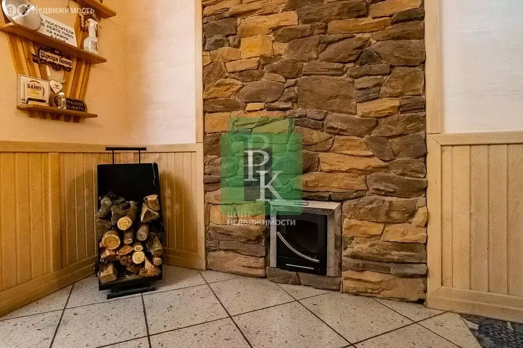 Дом в Севастополь, Ялтинская улица, 36 (800 м) - Фото 1
