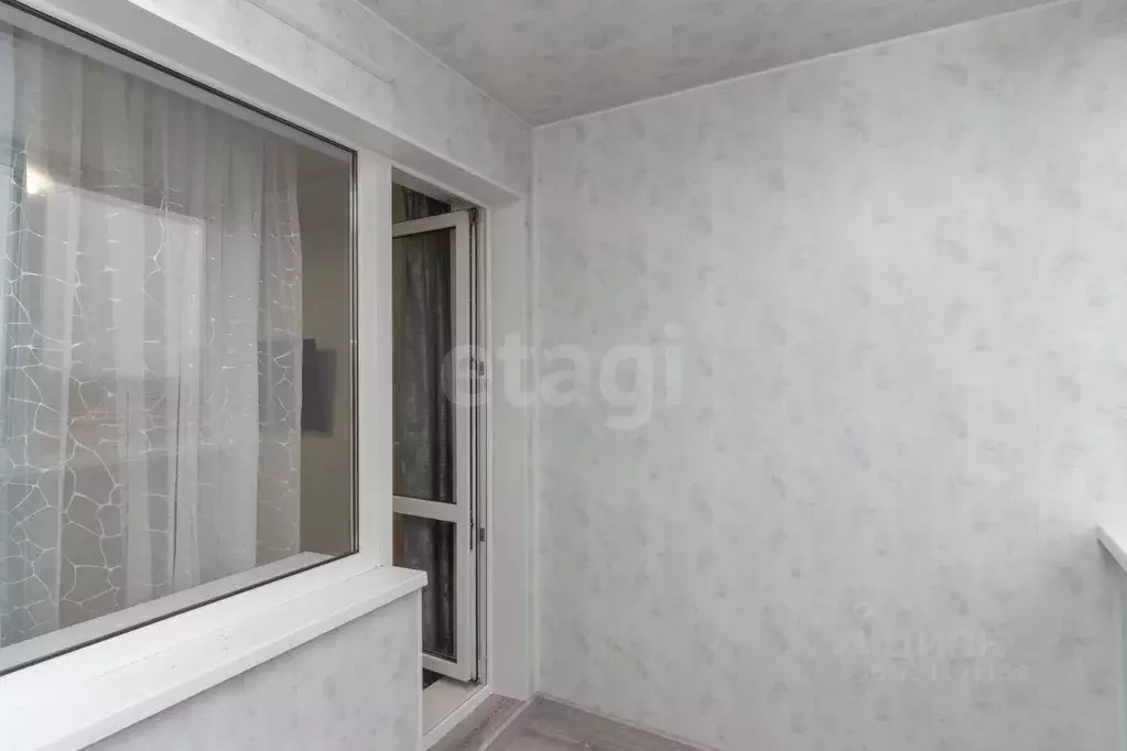 1-к кв. Тюменская область, Тюмень ул. 30 лет Победы, 76 (33.1 м) - Фото 1