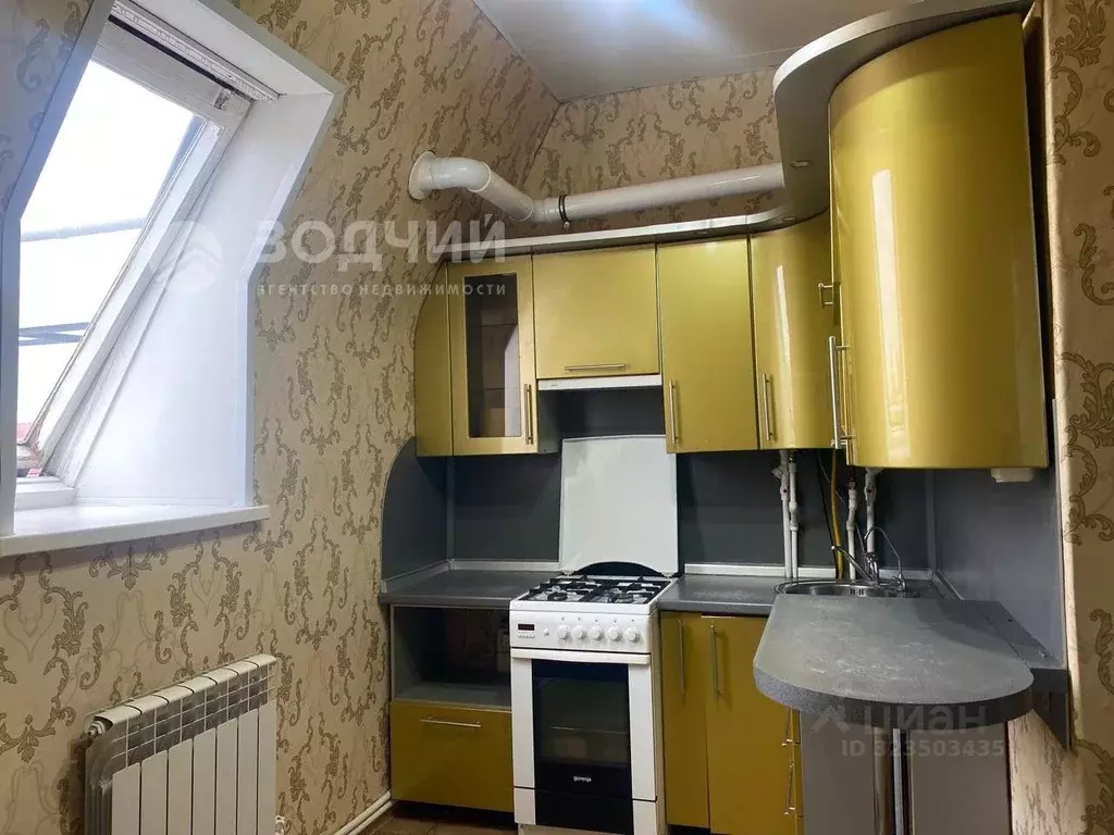 3-к кв. Чувашия, Канаш ул. 30 лет Победы, 105 (67.1 м) - Фото 2