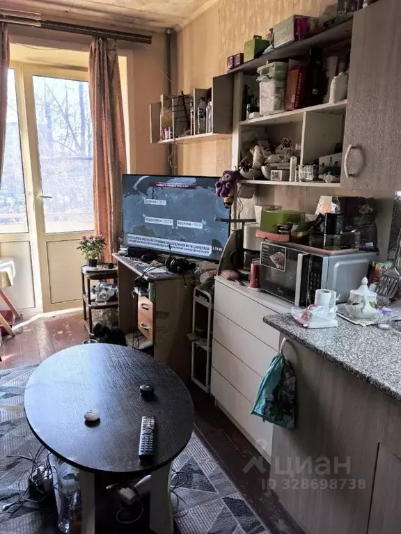 Комната Вологодская область, Череповец просп. Победы, 4 (12.4 м) - Фото 1