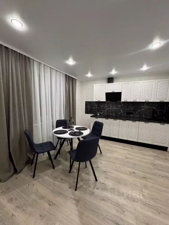 1-к кв. Саратовская область, Саратов Лунная ул., 25Б (45.0 м) - Фото 2