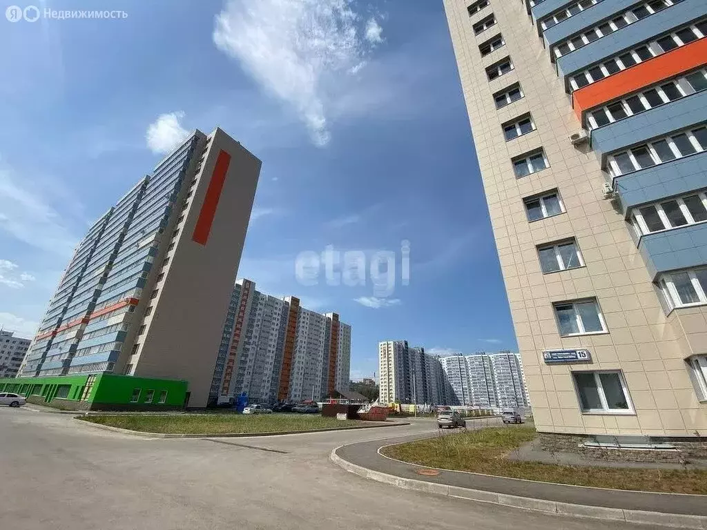 Квартира-студия: Уфа, улица имени Фронтовых Бригад, 15 (20.2 м) - Фото 0