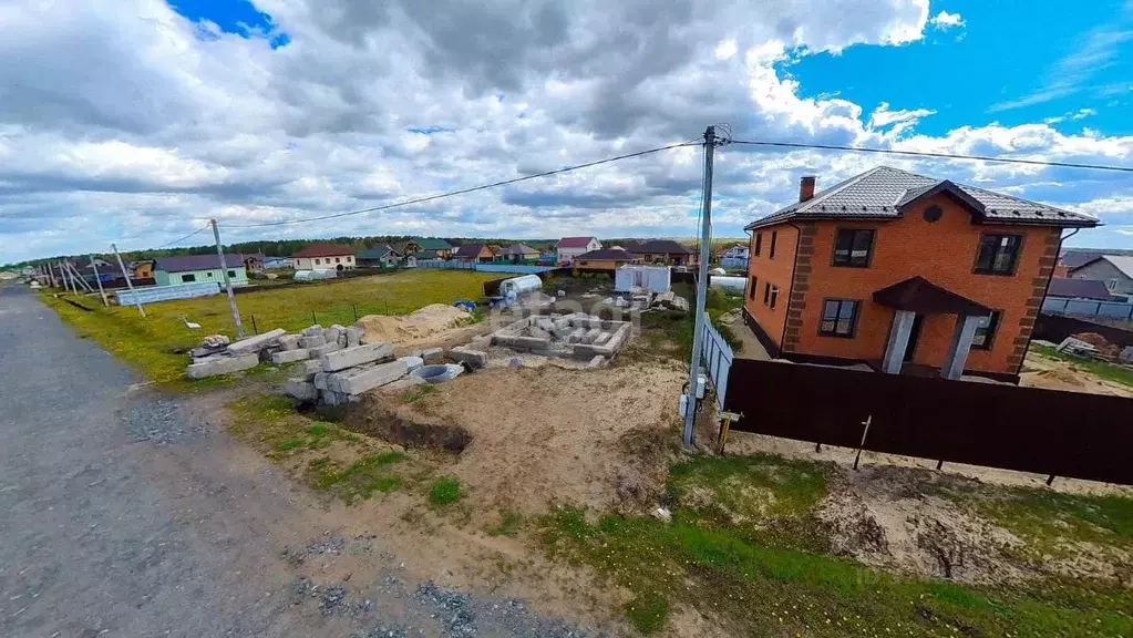 Участок в Тюменская область, Тюменский муниципальный округ, с. Кулига ... - Фото 0