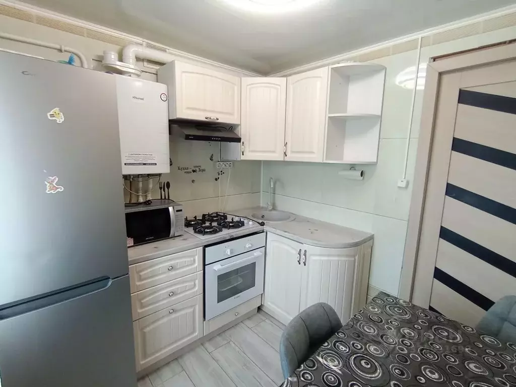 3-к кв. Оренбургская область, Соль-Илецк Орская ул., 66 (56.0 м) - Фото 1